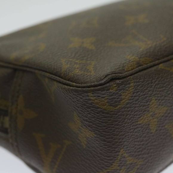 LOUIS VUITTON Poche Toilette Clutch Bag - Picture 11 of 16